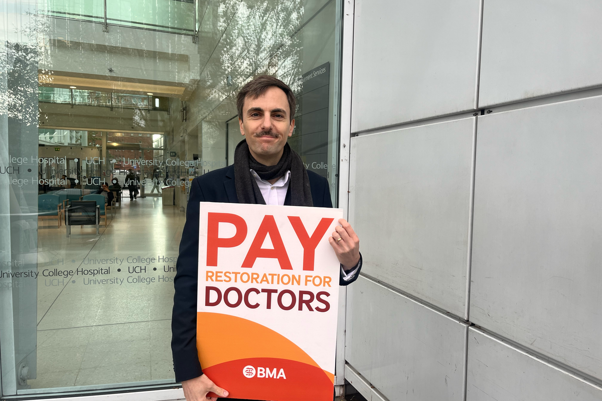 Dr Dolphin, call off these strikes 