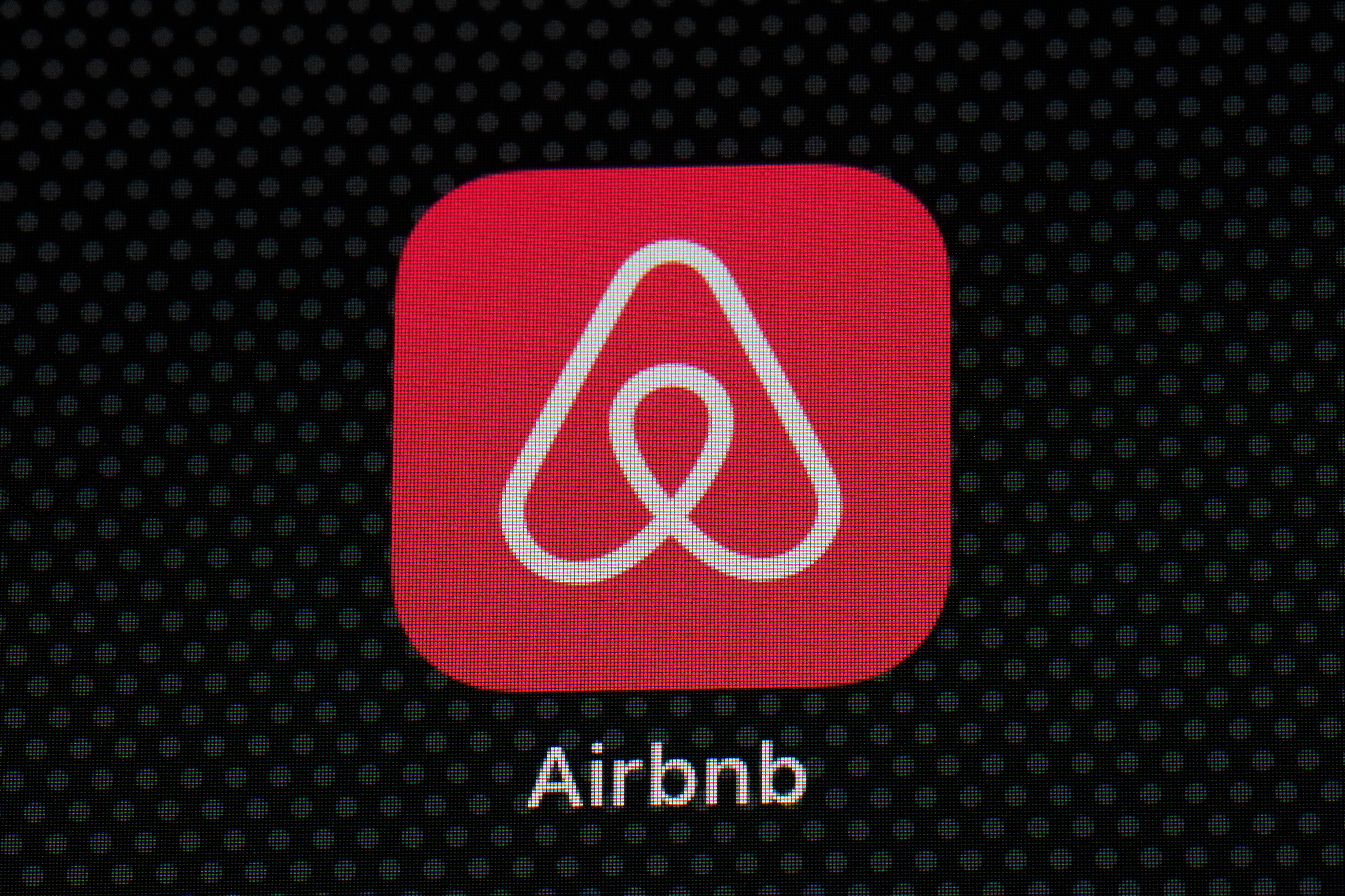 Airbnb-Fake Listings