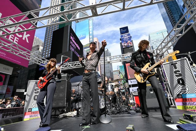 Maneskin Performs in Times Square