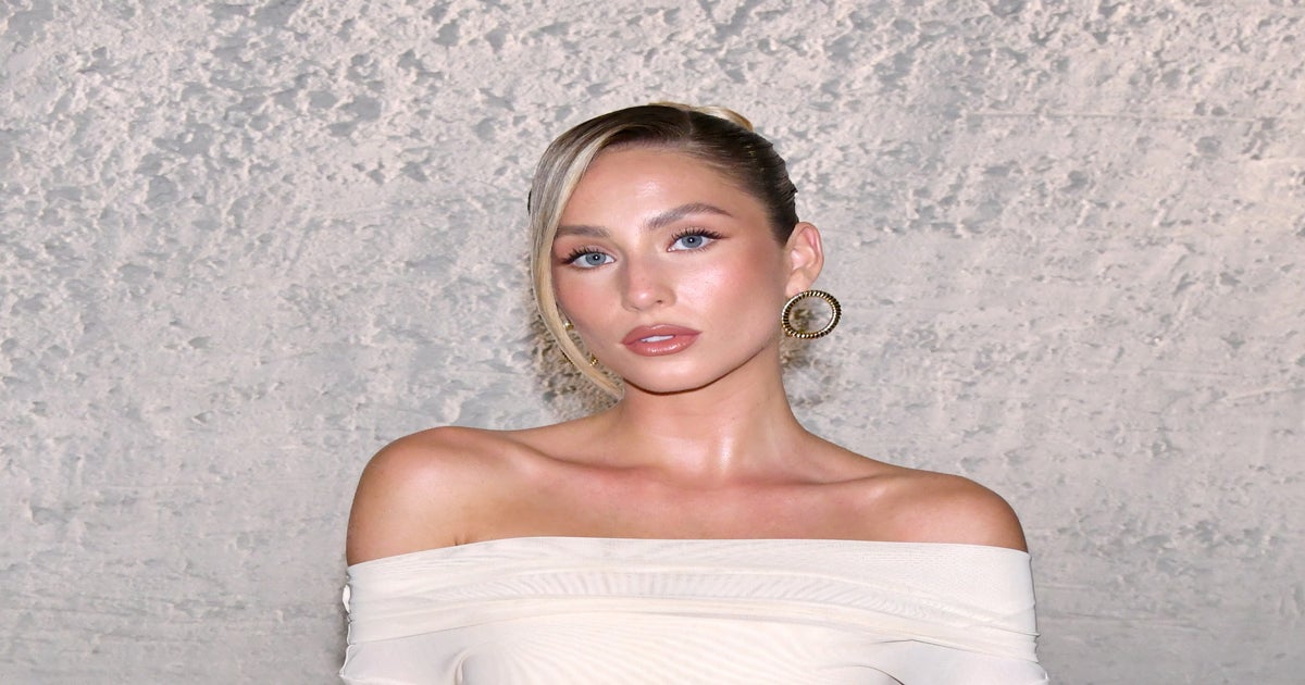 TikTok star Alix Earle sparks romance with Miami Dolphins receiver