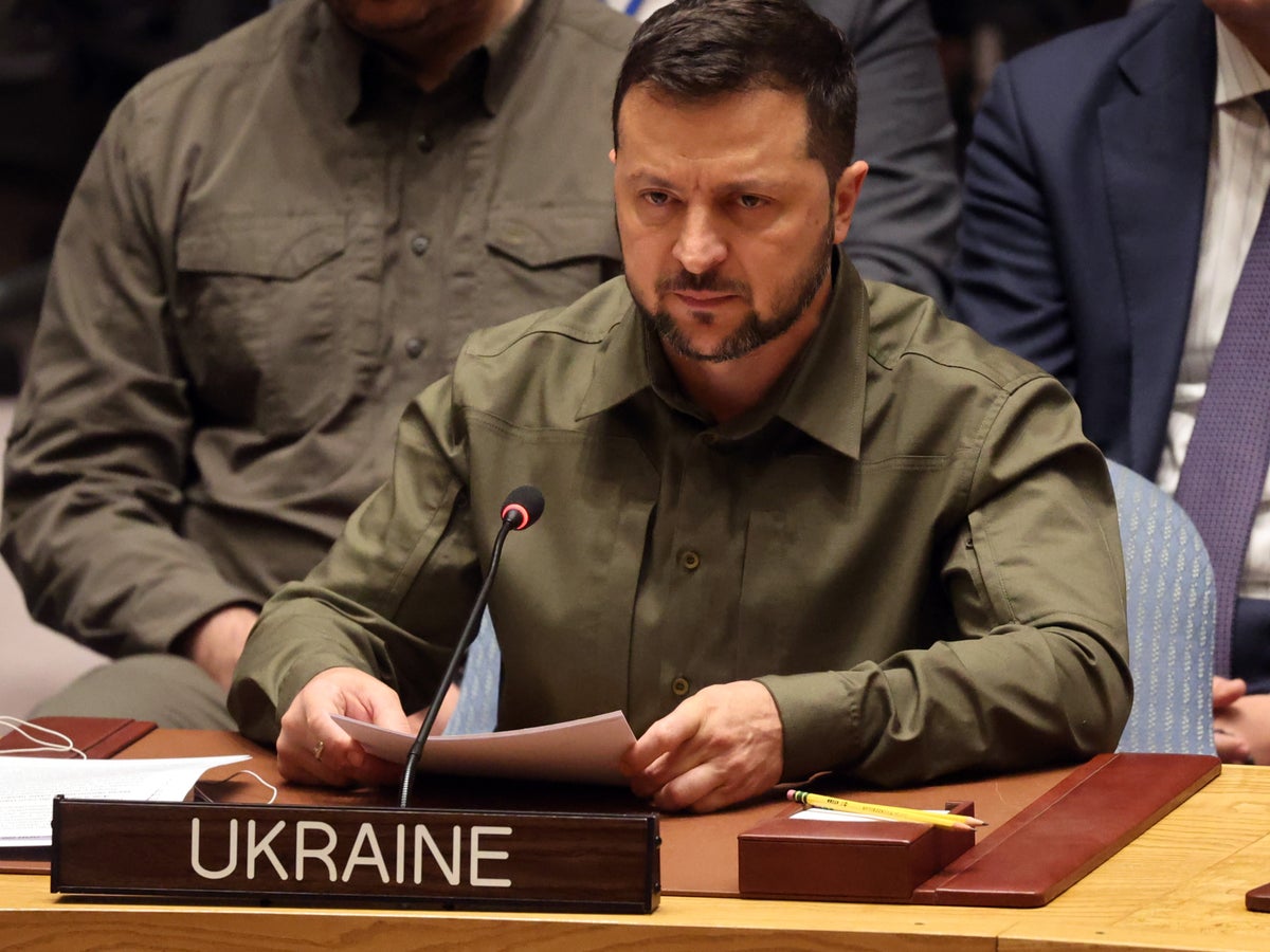 Ukraine-Russia war – live: Zelensky says UN ‘incapable’ of stopping Putin’s ‘criminal aggression’