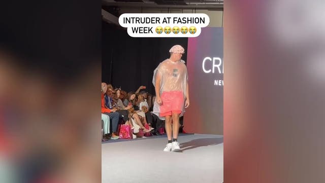 Usher's Kilt For Louis Vuitton's Paris Fashion Week Show Stunned The Red  Carpet