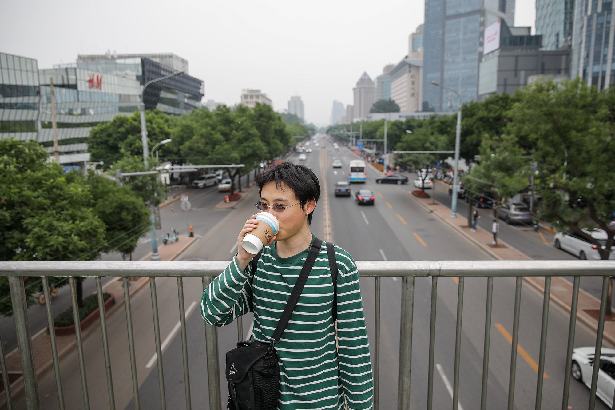 Monthly salaries have decreased dramatically, leaving people like Zhang Siyuan without many options