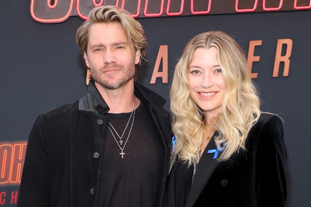 <p>Chad Michael Murray responds to claims he cheated with Sophia Bush </p>