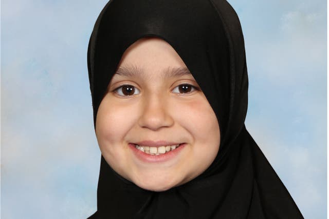 <p>This school photo of Sara is believed to have been taken within the last year </p>