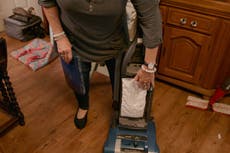 Alex Murdaugh ‘enthusiast’ shows off vacuum from auction after murder trial – and delights at dirty contents