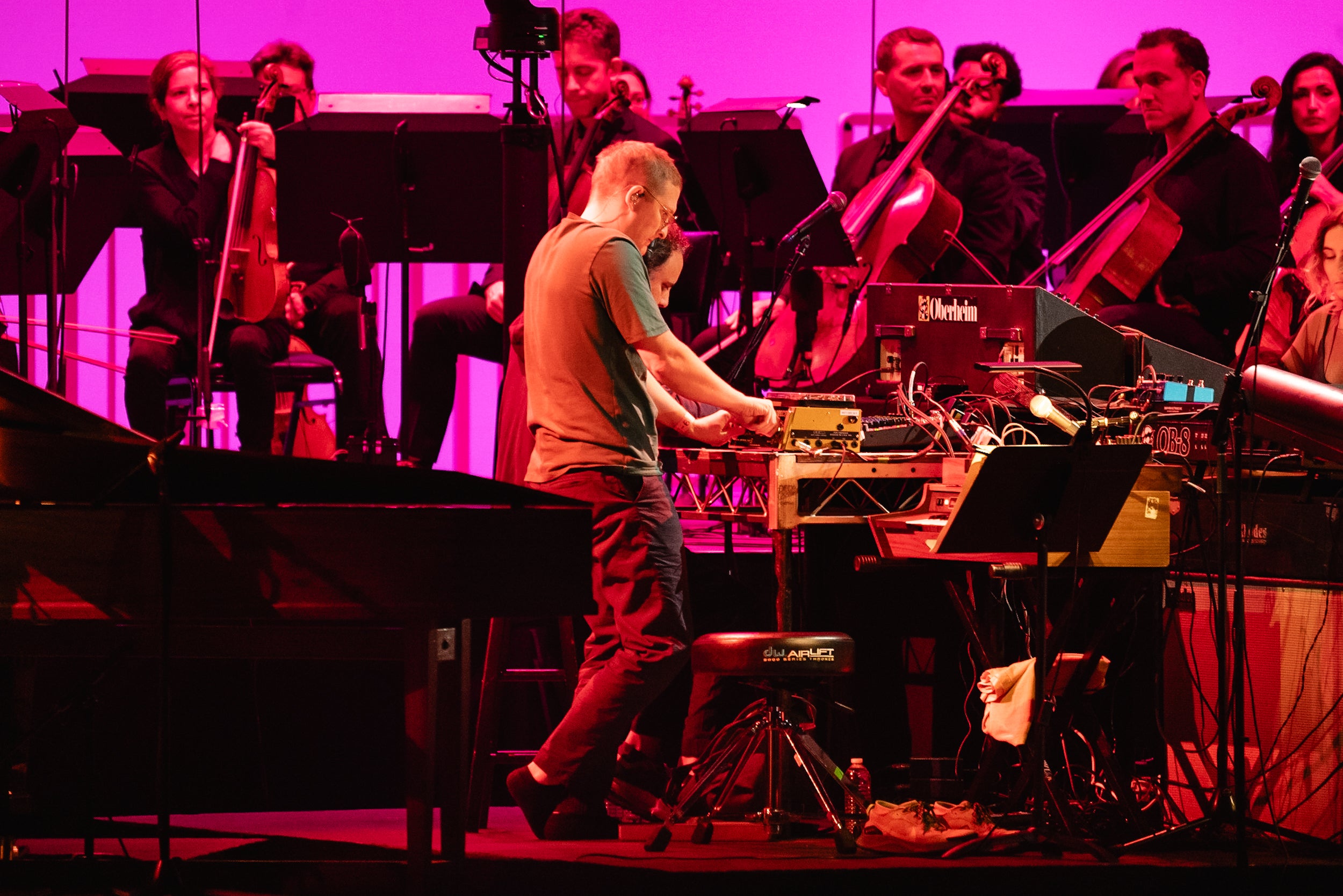 Sam Shepherd (Floating Points) and Kieran Hebden (Four Tet) perform ‘Promises’