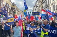 Campaign to rejoin EU gathers strength at Brexit protest march