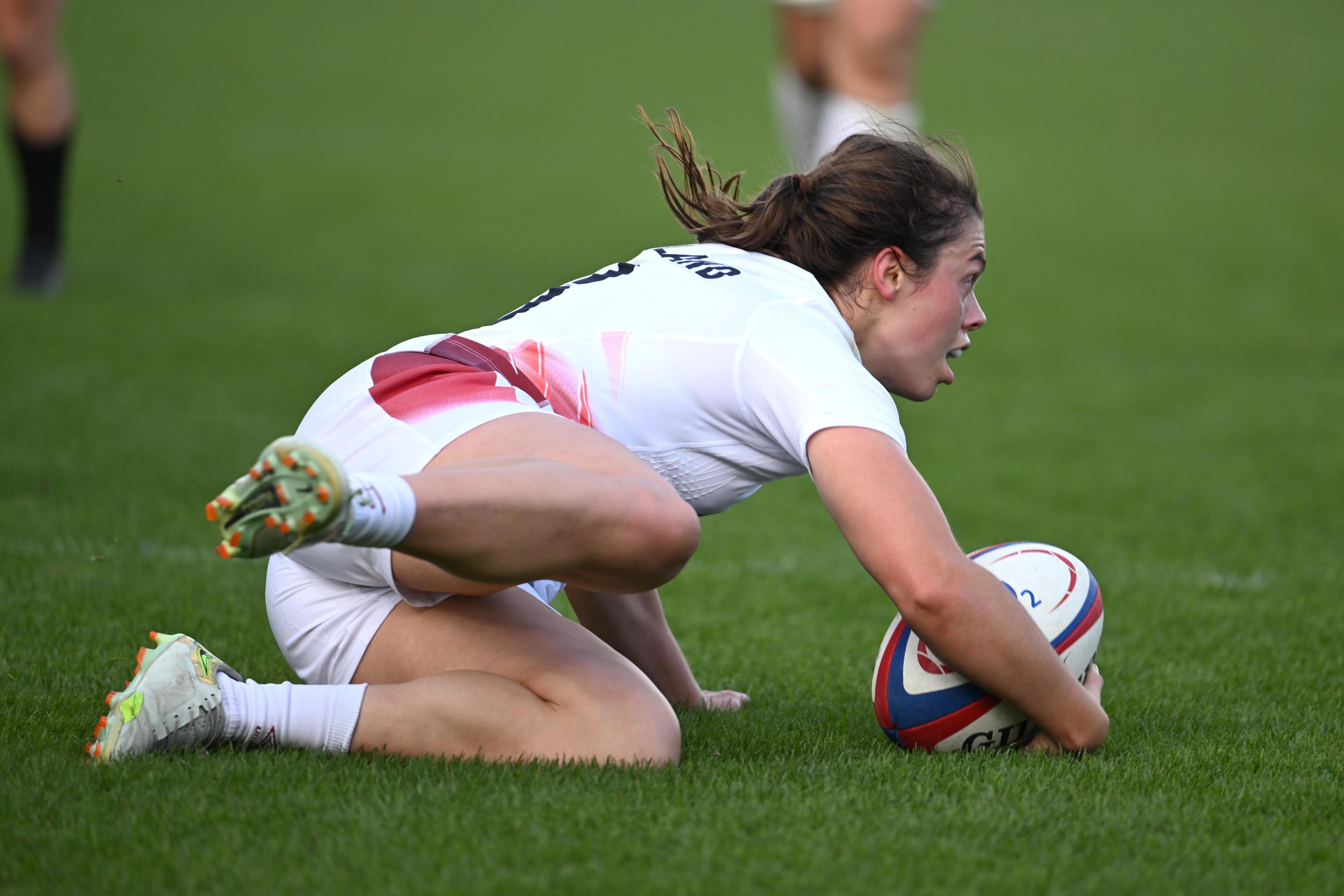 Helena Rowland scored two tries as England beat Canada at Sandy Park