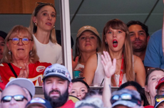 Taylor Swift fans giddy as pop star cheers on ‘new boyfriend’ Travis Kelce at Kansas City game