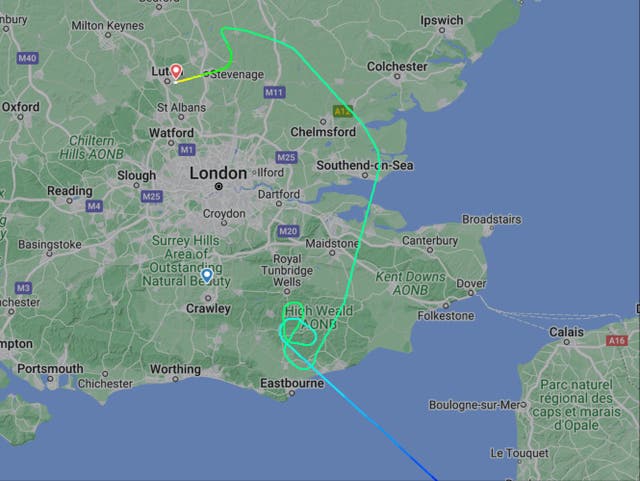 <p>Diversionary tactics: path of easyJet flight 8842 from Ljubljana, which eventually re-routed from Gatwick to Luton</p>