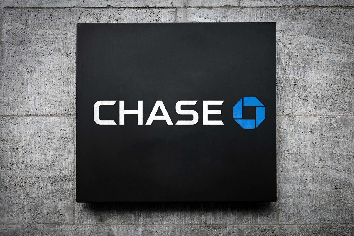 Chase bank bans crypto payments for UK customers