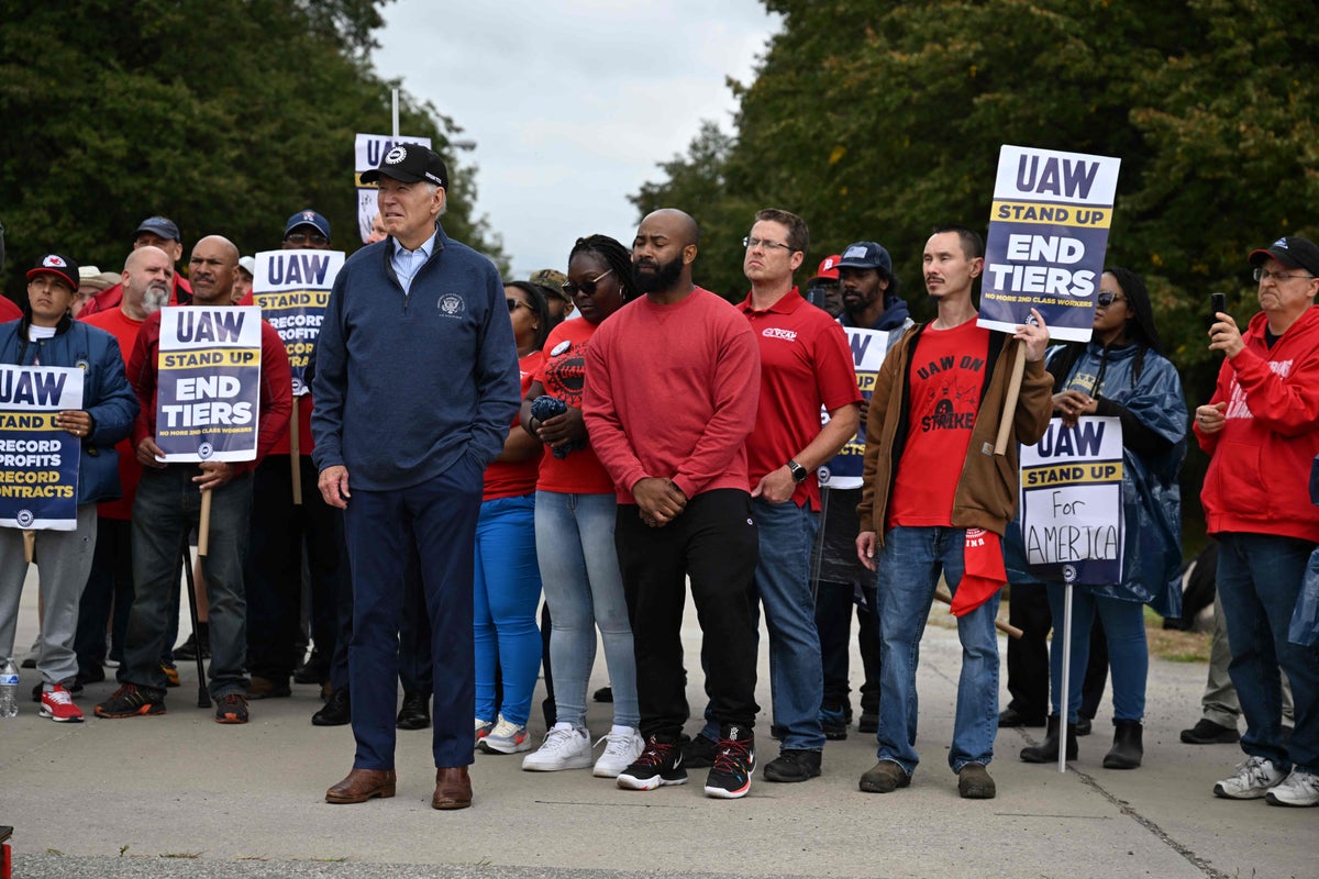 UAW union leader says he sees ‘no point’ in meeting Trump because he doesn’t care about workers