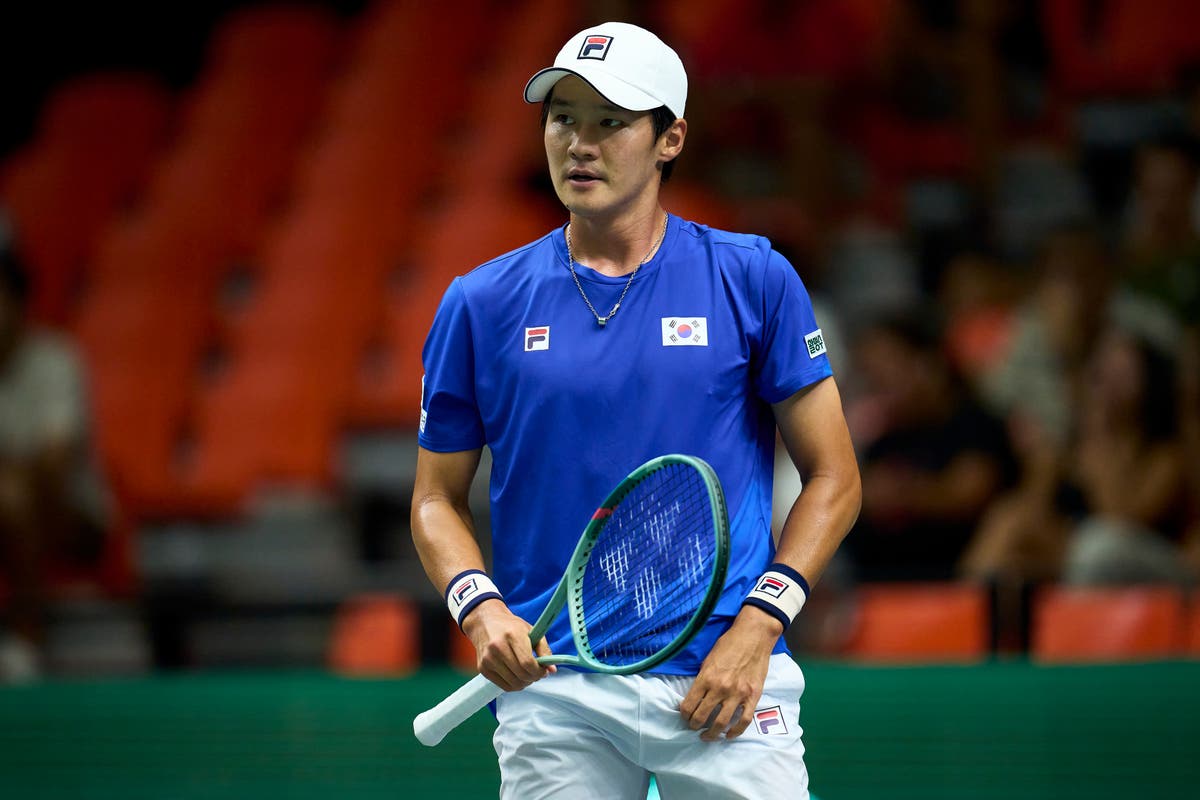 한국 테니스 스타의 코트 위에서의 엄청난 울화는 정부의 비난으로 이어졌다