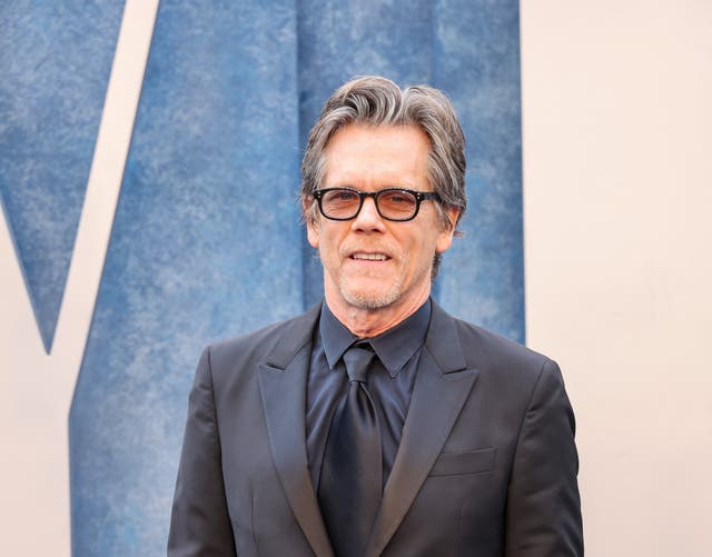 <p>Kevin Bacon</p>