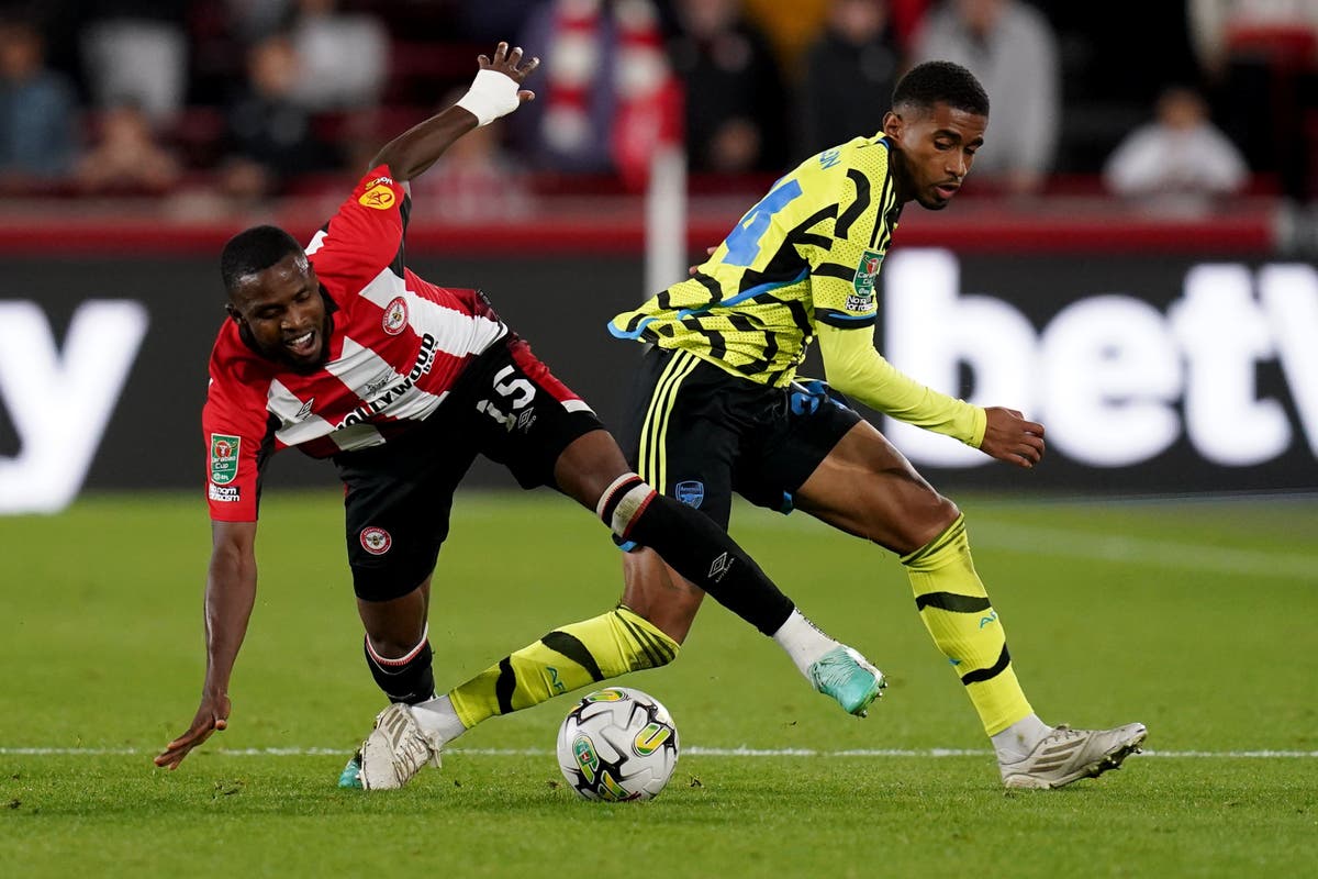 Reiss Nelson helps Arsenal edge past Brentford in Carabao Cup