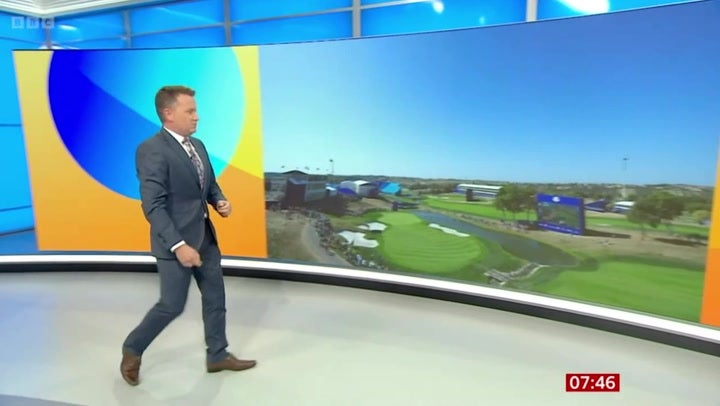 <p>Moment BBC weather presenter Matt Taylor runs off set after live technical mishap.</p>