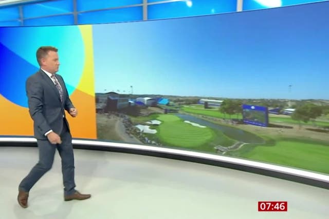 <p>Moment BBC weather presenter Matt Taylor runs off set after live technical mishap.</p>