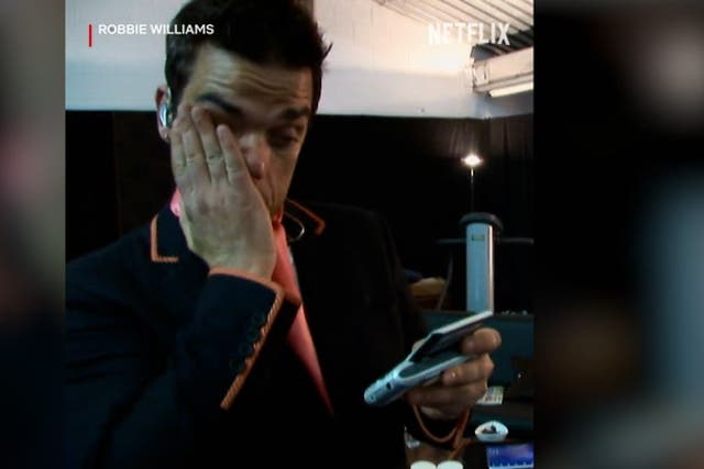 <p>Robbie Williams breaks down in tears backstage in unseen footage in new Netflix documentary.</p>