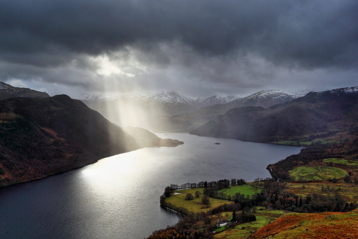 Be inspired by daffodils at Ullswater in the Lake District, just like William Wordsworth