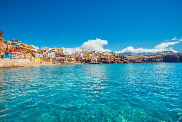 <p>Choose the Canary Islands for some warmer temperatures in winter </p>
