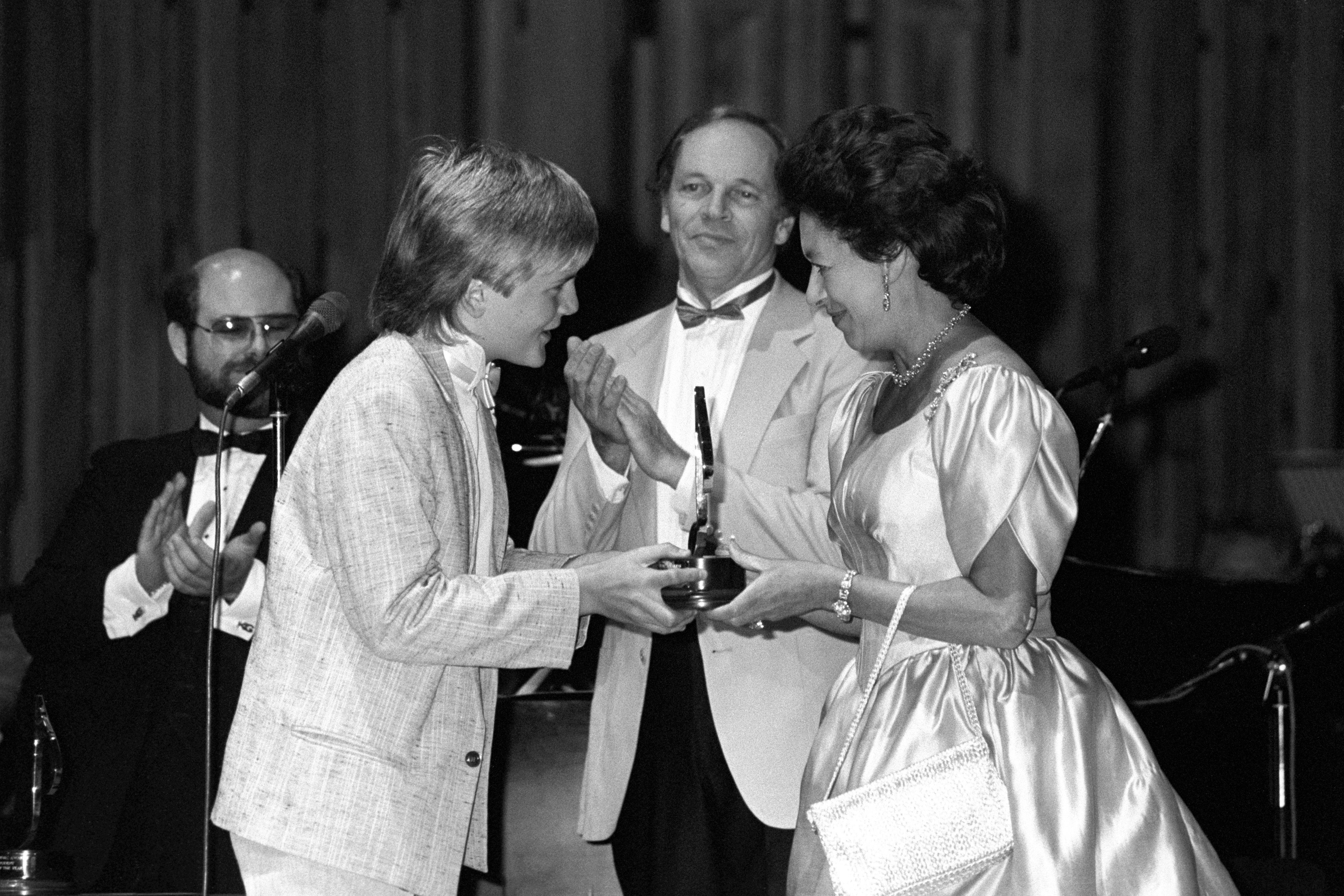 Jones meets Princess Margaret in 1986