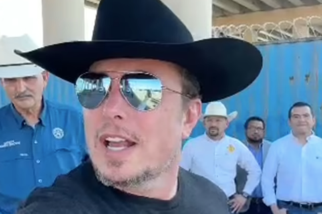 <p>Elon Musk live streamed his visit to the US-Mexico border </p>