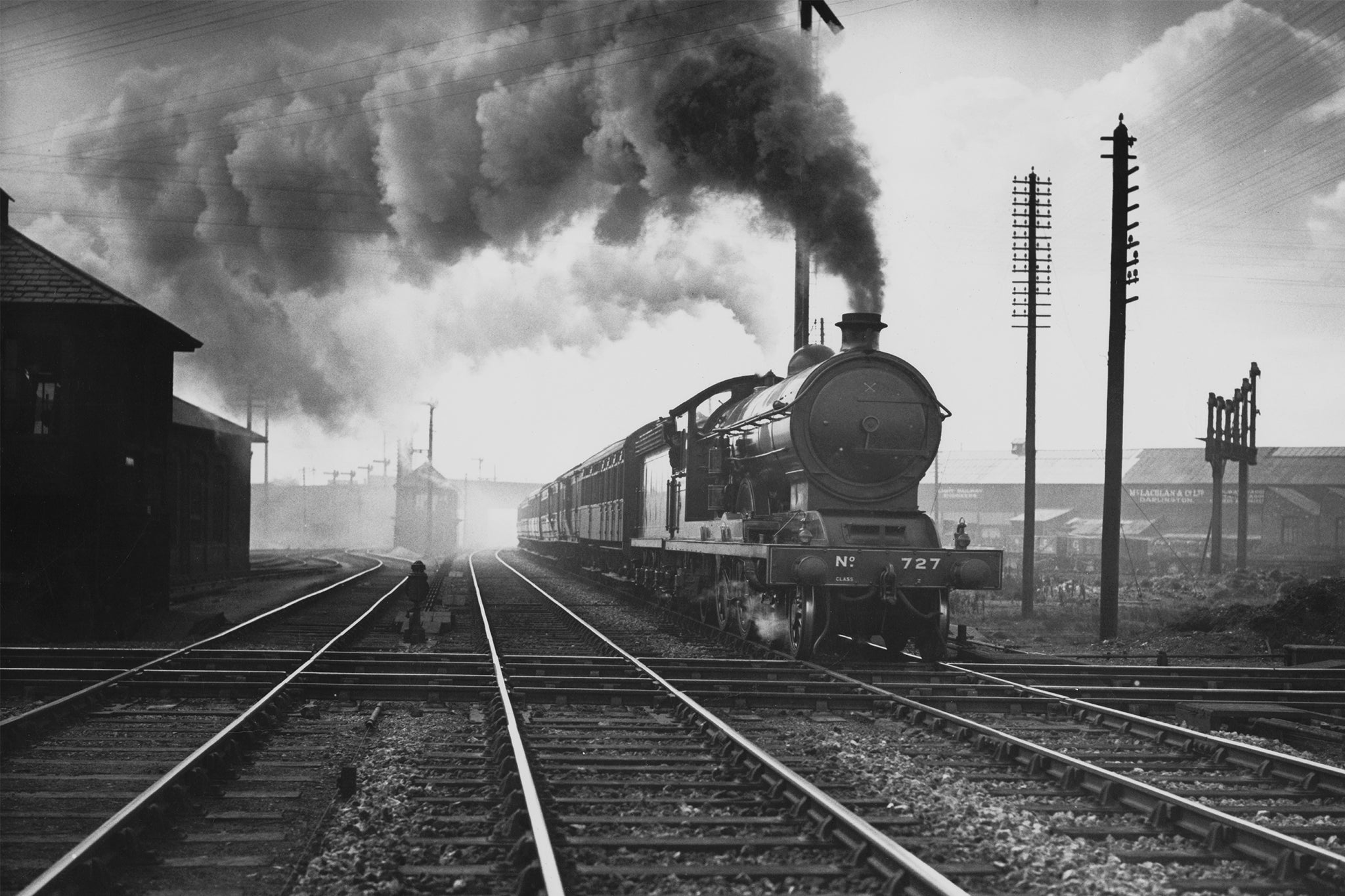The LNER C7 Class 4-4-2 steam locomotive No 727 approaches the Darlington Bank Top crossing on 1 June 1925