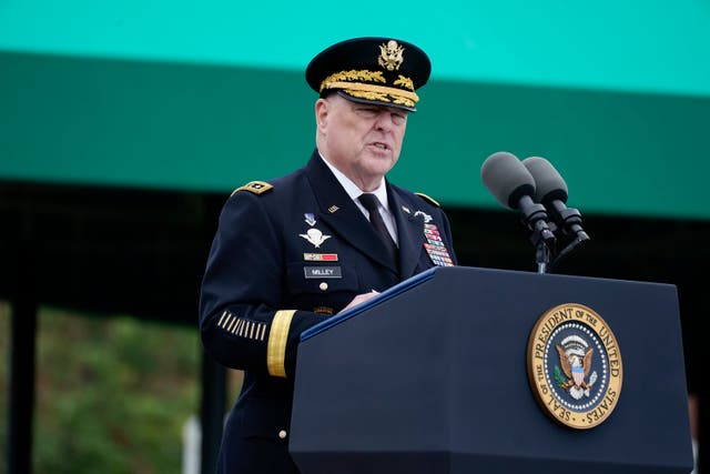 <p>Mark Milley speaks at his retirement ceremony</p>