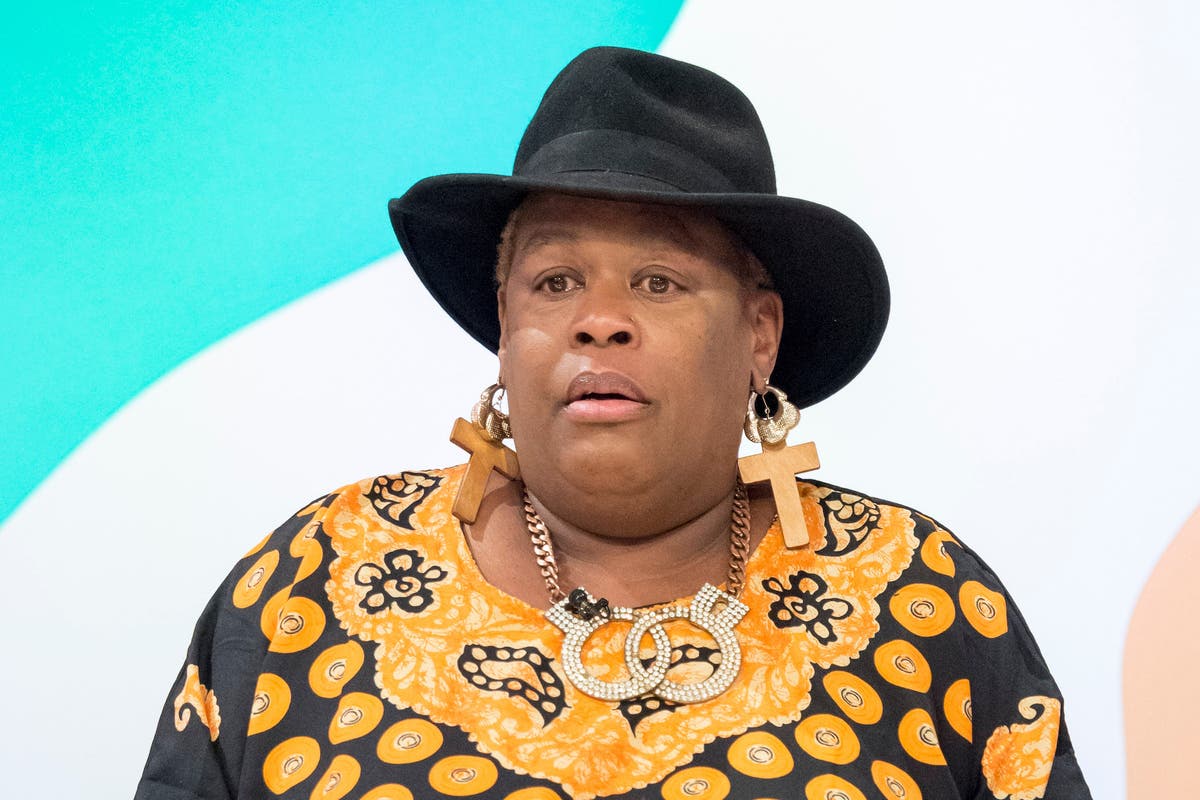 Gogglebox star Sandra Martin supported by fans after sharing heartbreak over sister&rsquo;s death