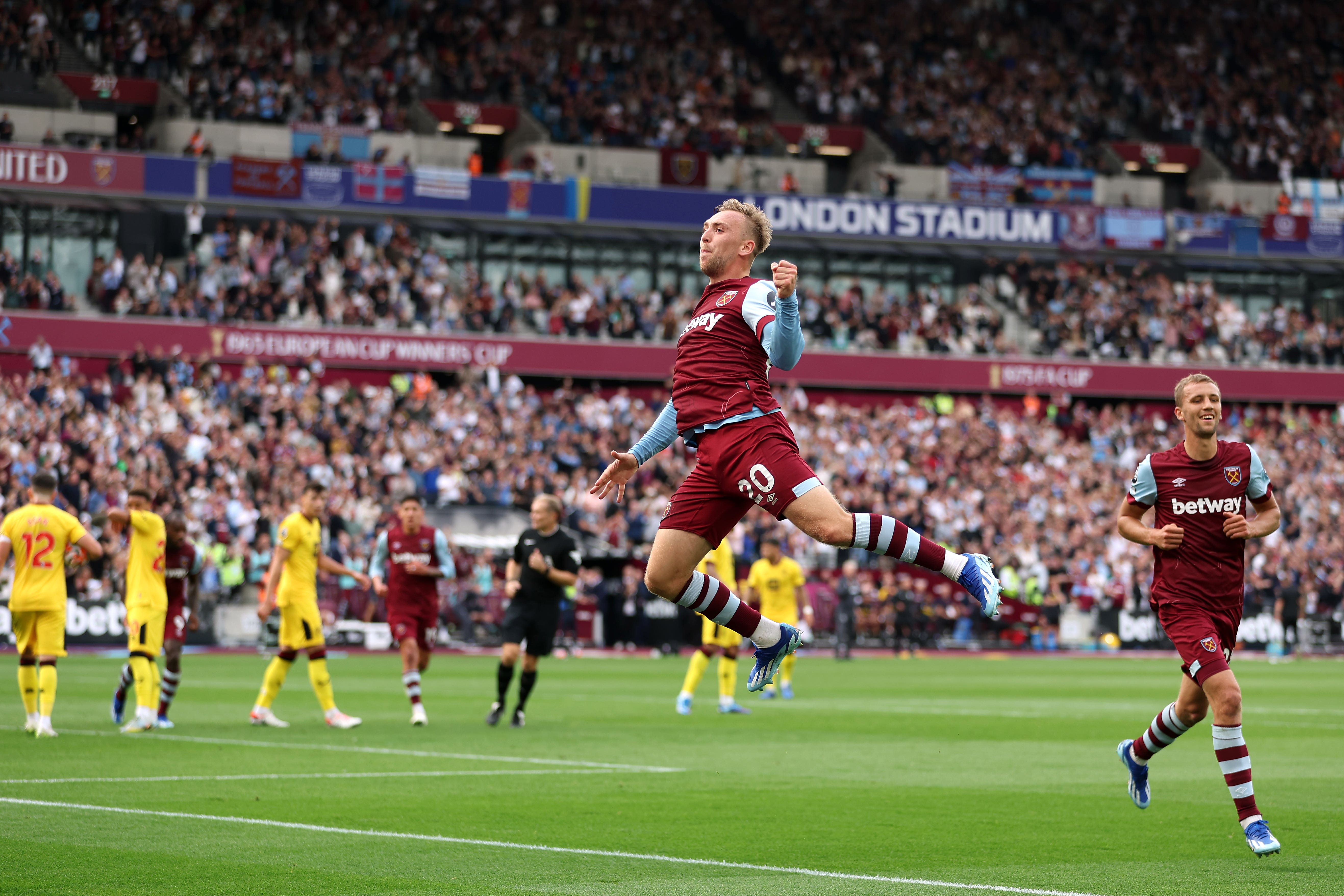 David Moyes Backs Jarrod Bowen For England Recall After Starring In West Ham Win The Independent 