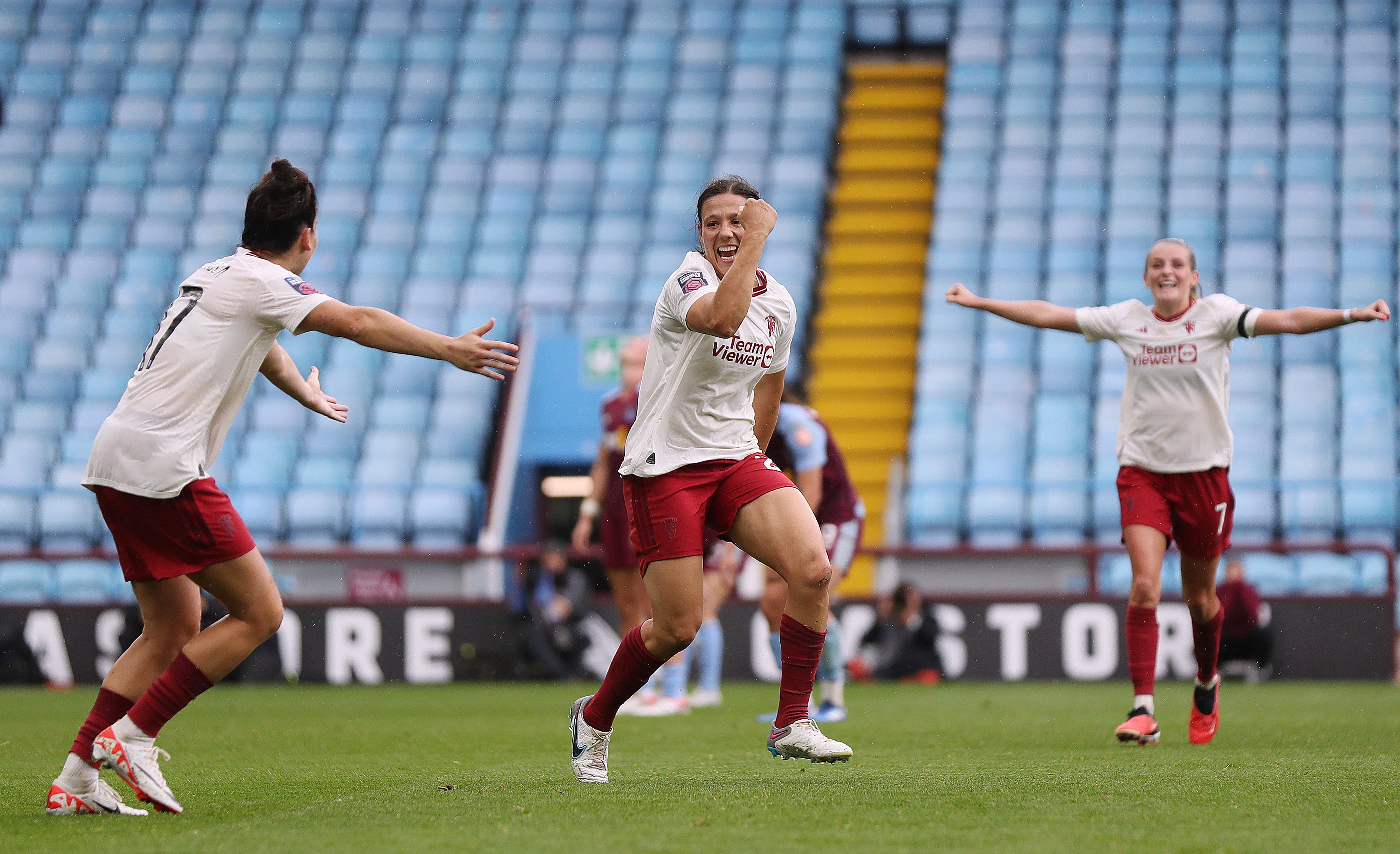 Rachel Williams scored a late winner for Manchester United