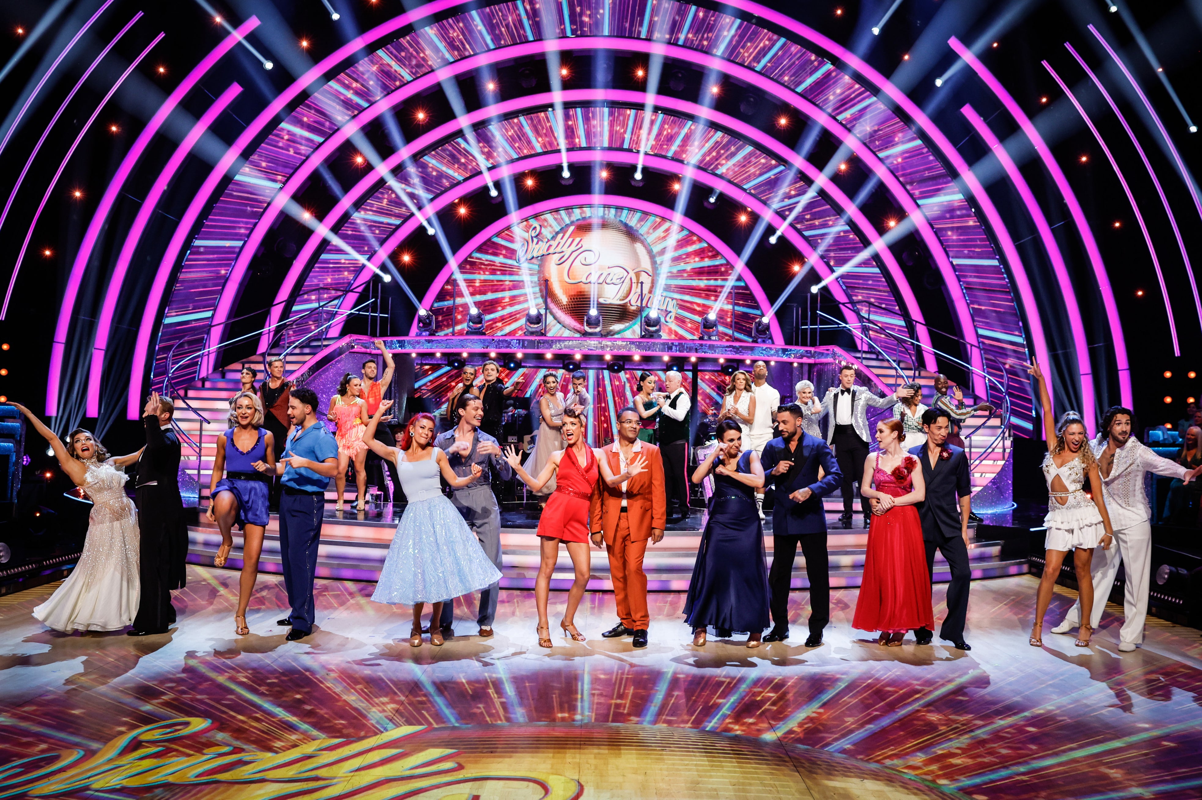 La Première Célébrité Est éliminée De Strictly Come Dancing 2023 ...