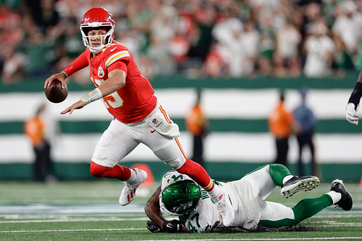 Patrick Mahomes' smart slide to preserve Kansas City's 23-20 win over Jets  costs Chiefs bettors