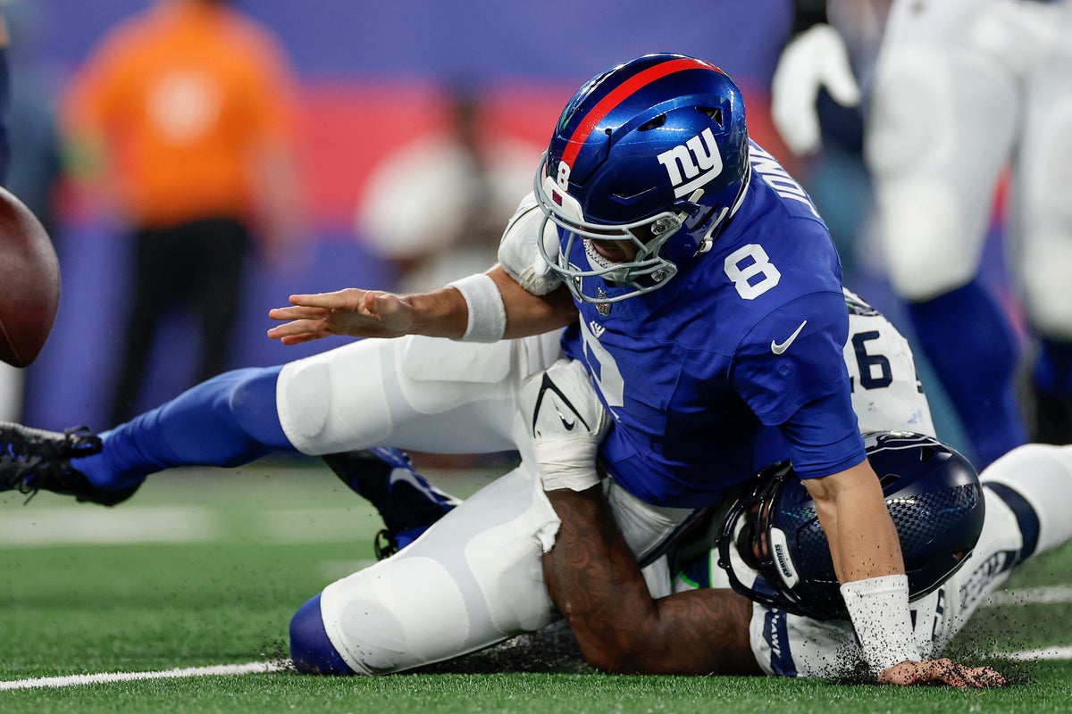 Seattle's defence dismantles the New York Giants as Seahawks win