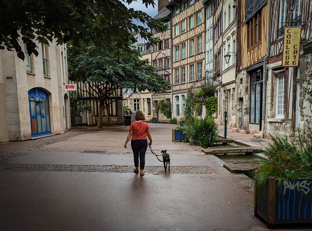 Lottie and Arty take a leisurely stroll through Rouen