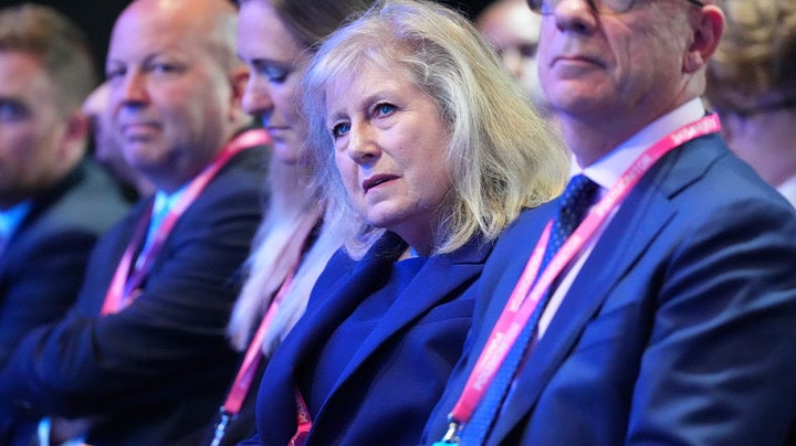 <p>London mayor candidate Susan Hall claims Jewish people are afraid of Sadiq Khan,</p>