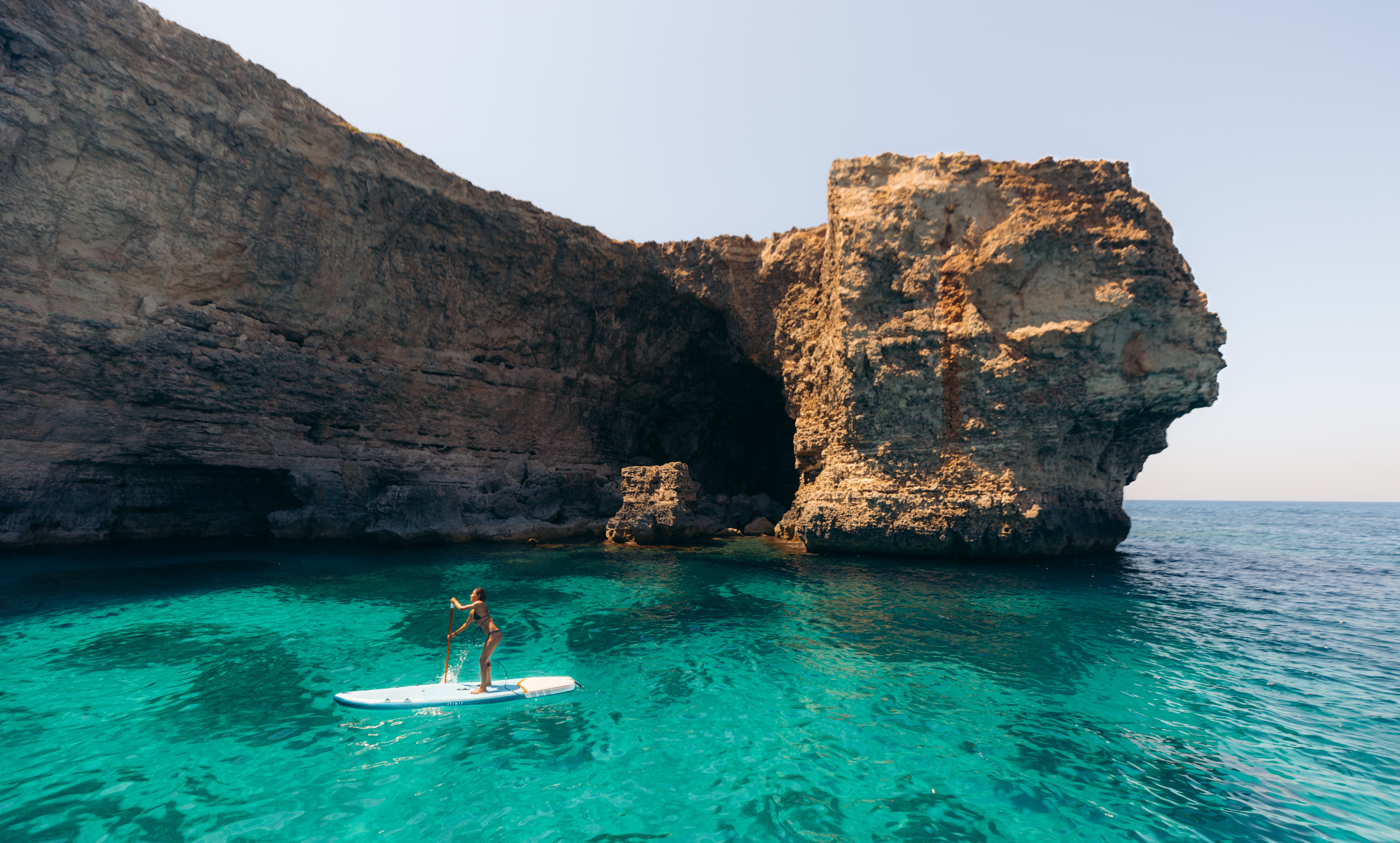 <p>Explore Malta’s stunning coastline at sea level via stand-up paddleboard </p>