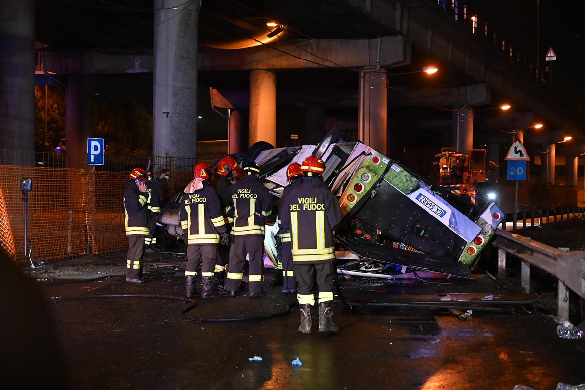 At least 21 dead after passenger bus plunges off bridge near Venice