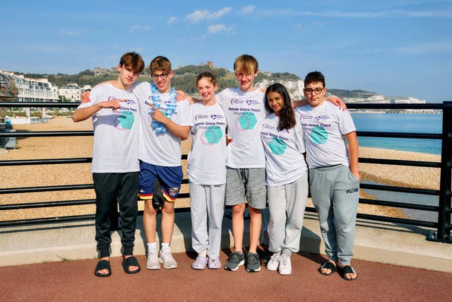 (from left to right) Will, 14, Sam, 15, Megan, 14, Barney, 15, Prisha, 15, and Felipe, 13, completed the cross-relay swim on Monday (Paul Meyler Photographer)