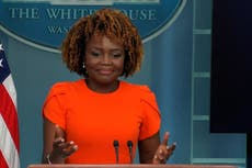 Moment chaos erupts after Emergency Alert System test interrupts White House briefing