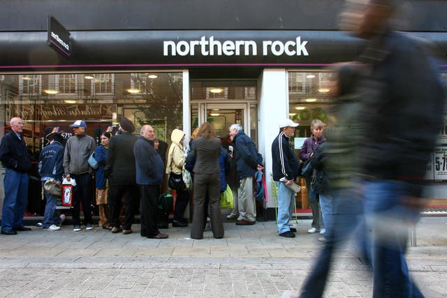 <p>Customers queue to withdraw money from the Northern Rock Bank in Kingston-upon-Thames, Surrey, in 2007 </p>
