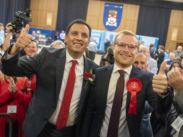 <p>Scottish Labour leader Anas Sarwar with winning candidate Michael Shanks </p>