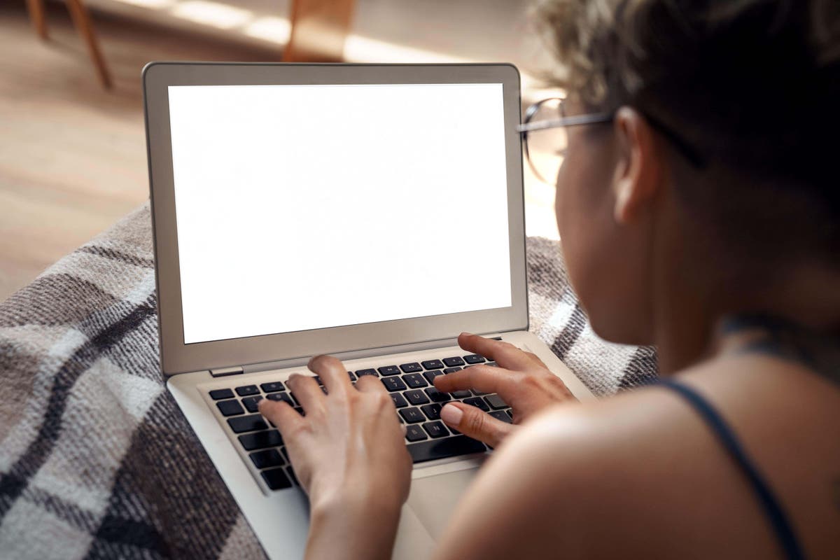 Side hustles are helping people keep their financial dreams alive &ndash; here&rsquo;s how