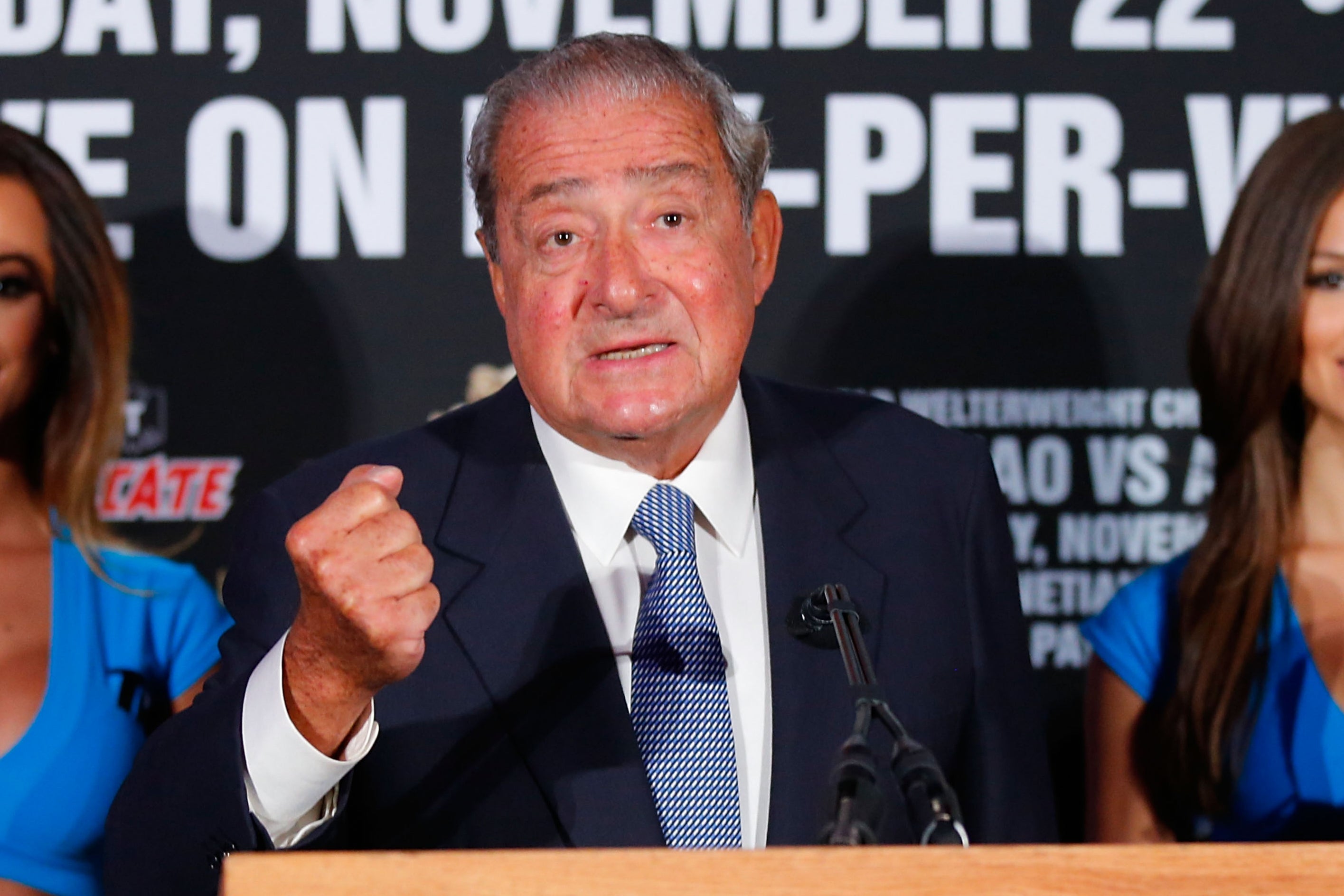 Arum at a press conference in New York City in 2014