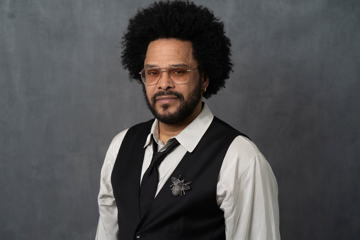 Maxwell is readying an album with teenageera songs but first ‘NIGHT’ must fall The Independent