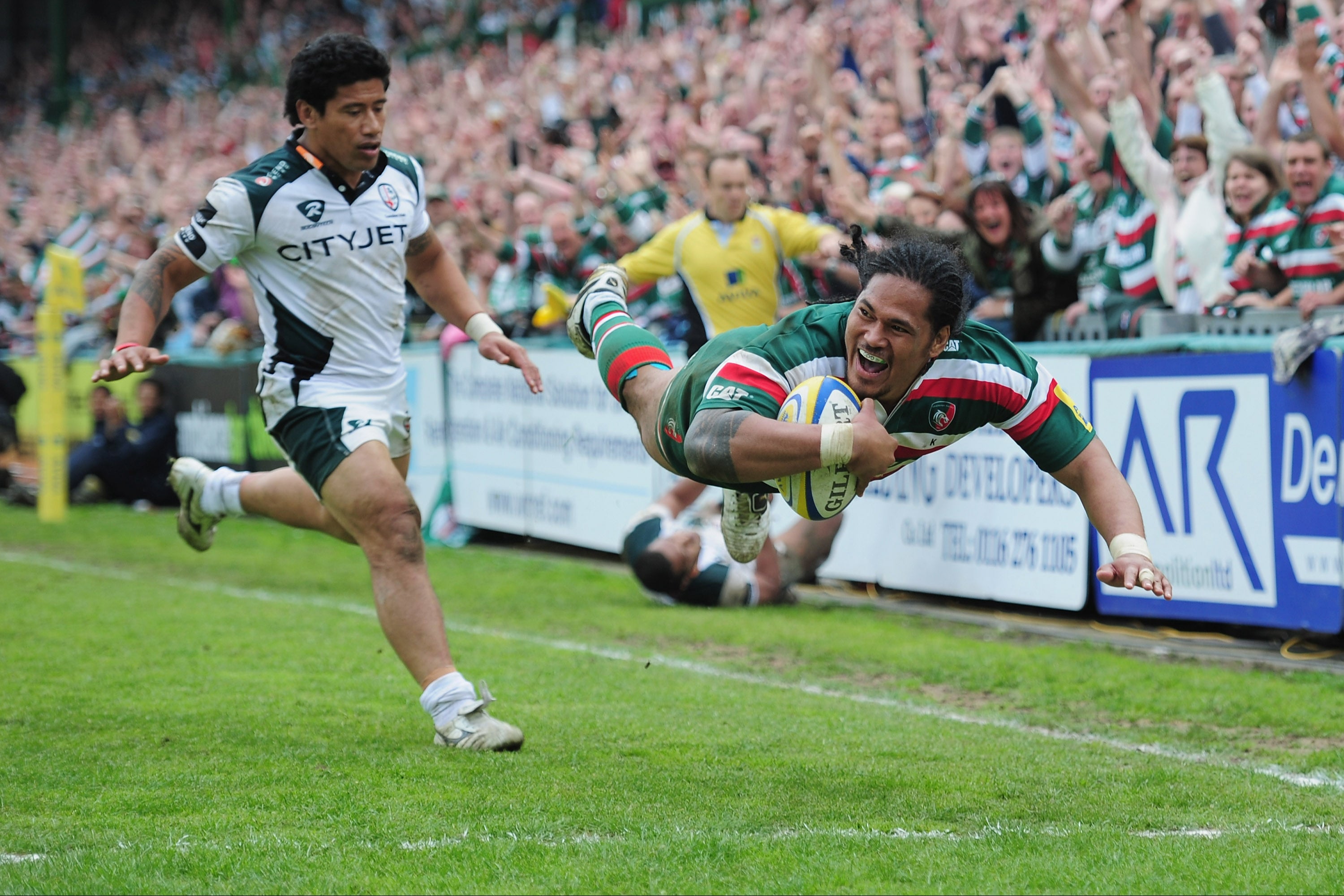 Manu’s older brother Alesana Tuilagi became a cult hero for Leicester Tigers