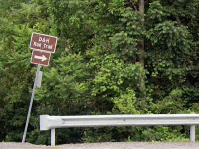 <p>Rail Trail in Castleton, Vermont</p>