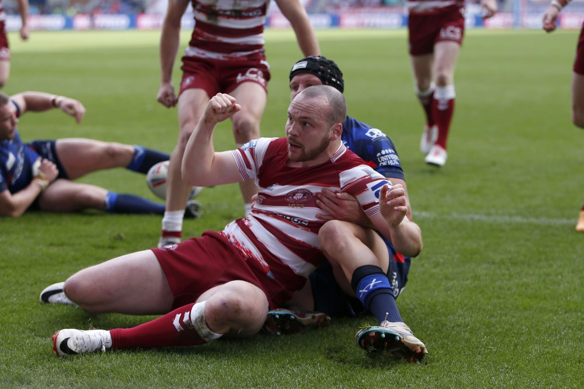 Liam Marshall hat-trick leads Wigan to Grand Final with big win over Hull KR