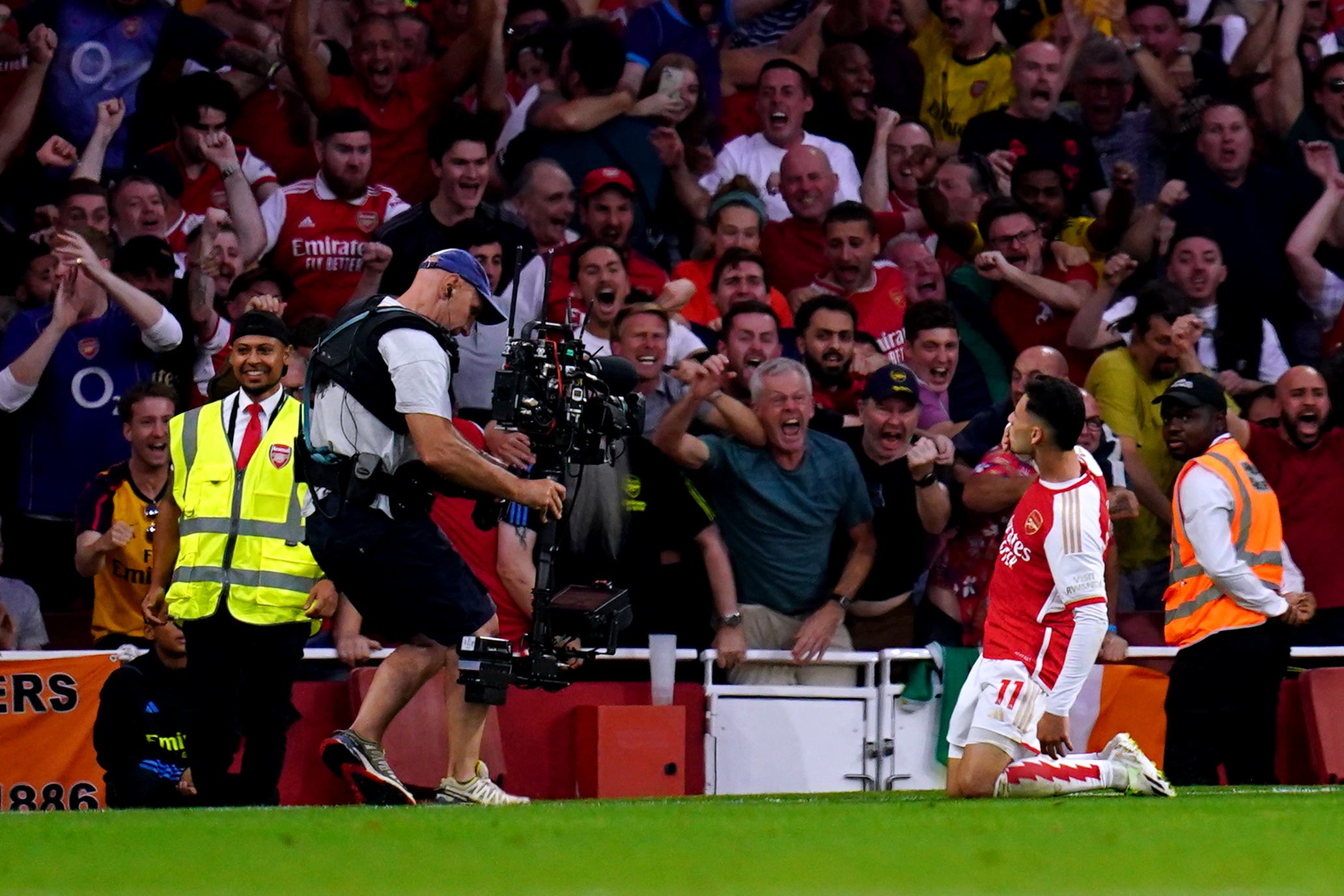 Gabriel Martinelli celebrates scoring Arsenal’s winner (John Walton/PA)